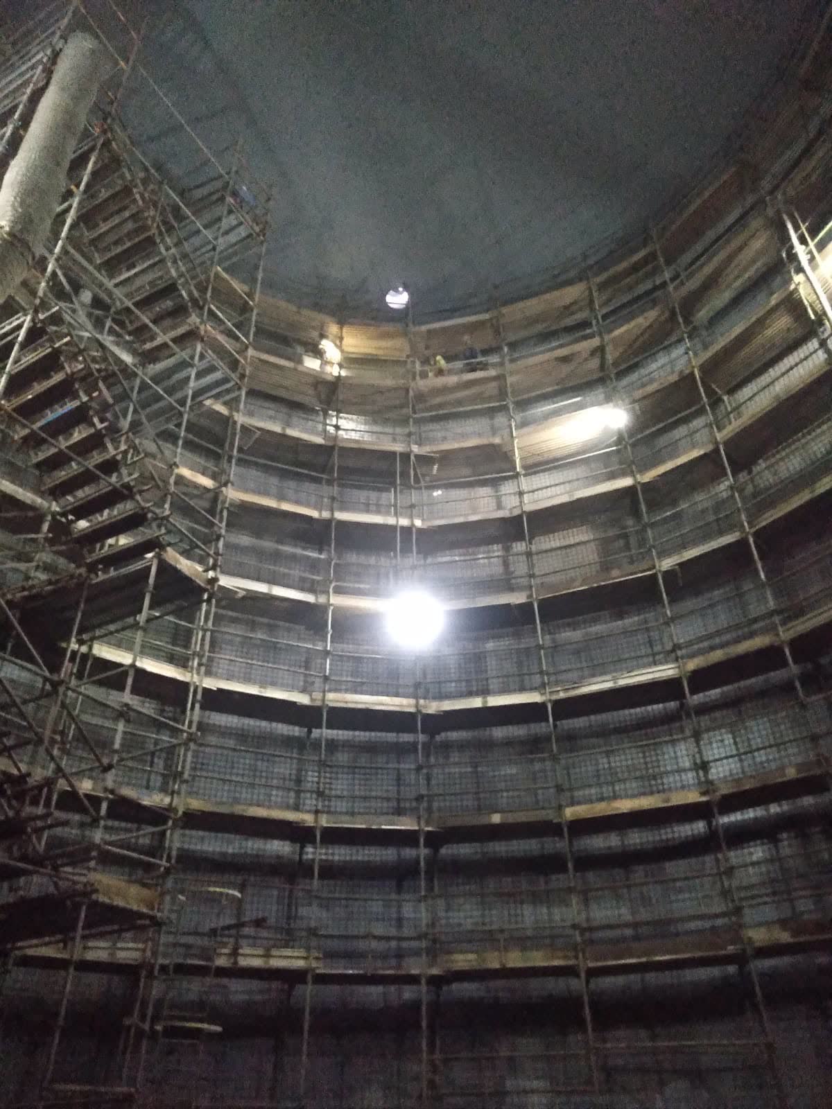 Concreto projetado via úmida