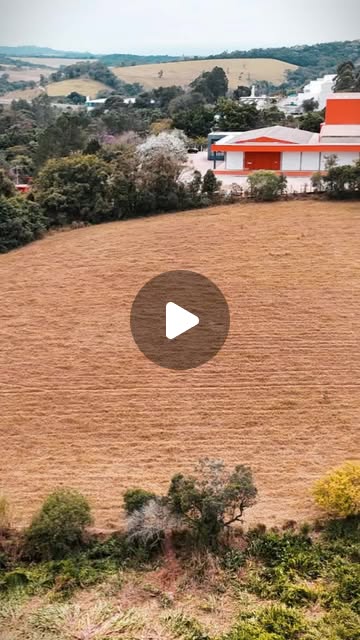 Obra em Itatiba em Itatiba/SP. Solo grampeado, Cortina atirantada.