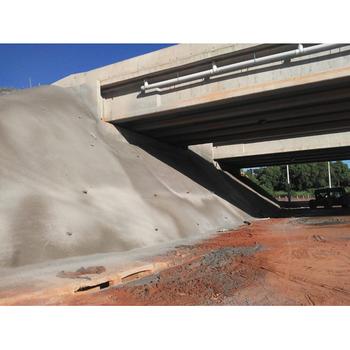 Concreto projetado sob pontes